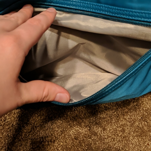 👛 Thirty-One Blue Crossbody Purse 👛 - Picture 3 of 12